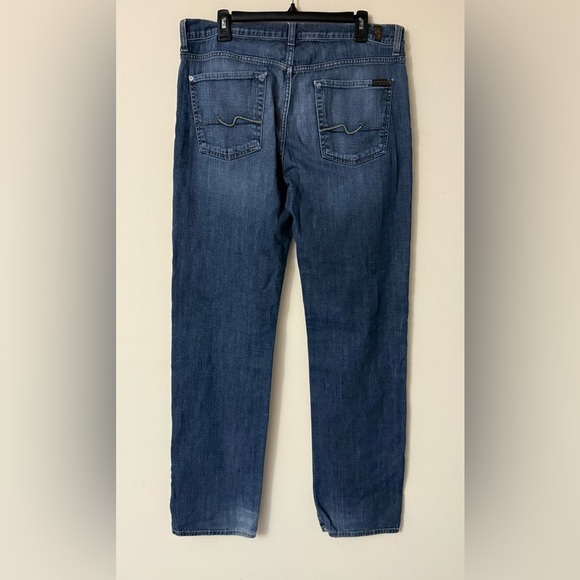 7 For All Mankind Standard Fit Medium Wash Denim, size 34 (men’s? Women’s?) - Picture 8 of 8